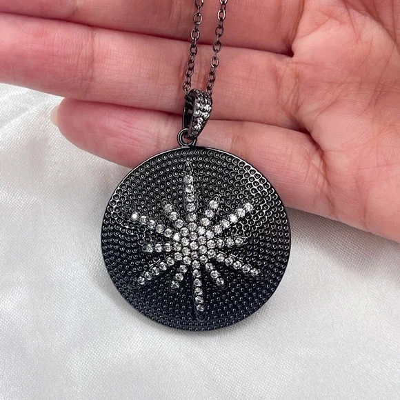 Cubic Zirconia Star Necklace Chain - Picture 4 of 5